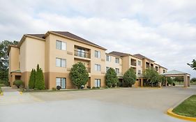 Courtyard By Marriott Springfield